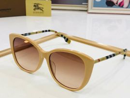 Picture of Burberry Sunglasses _SKUfw49843165fw